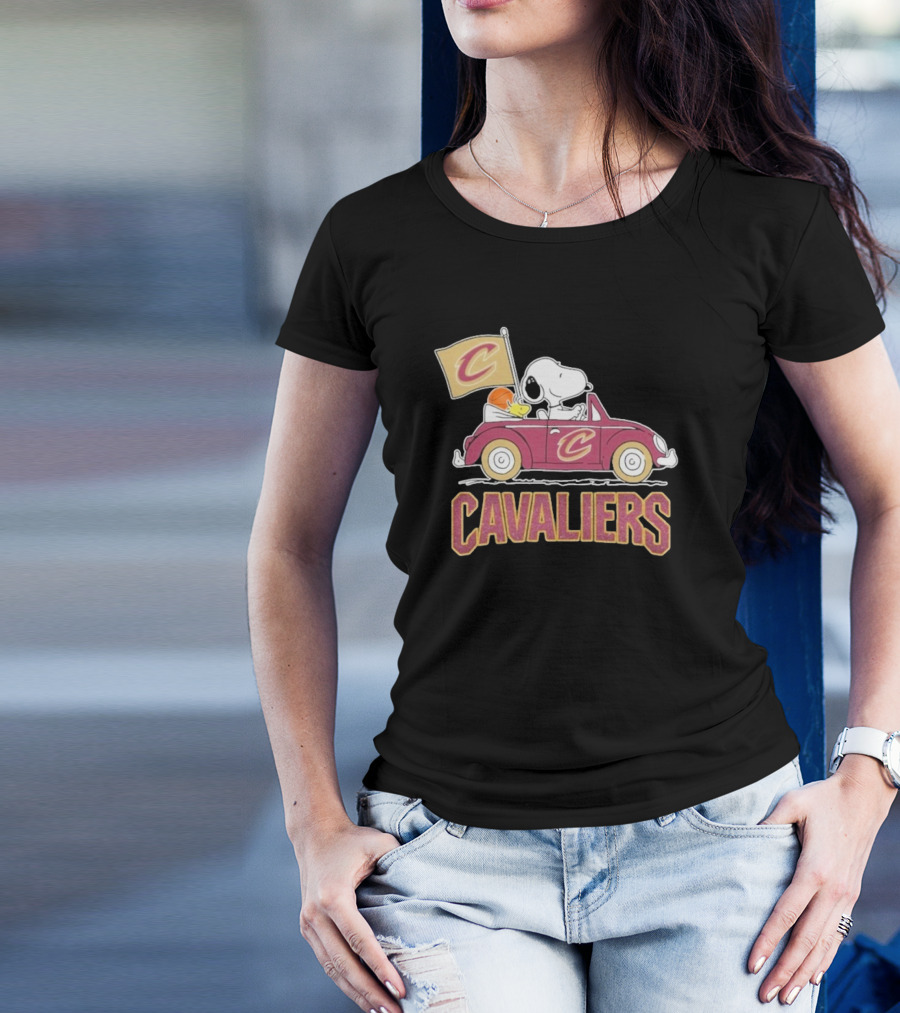Snoopy Cavaliers Car With Basketball And Flag T-Shirt