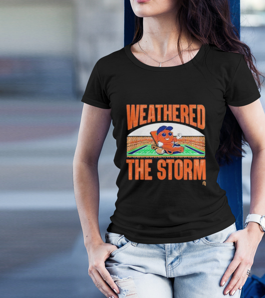 Syracuse Orange Weathered The Storm Lounge Mascot On Field T-Shirt