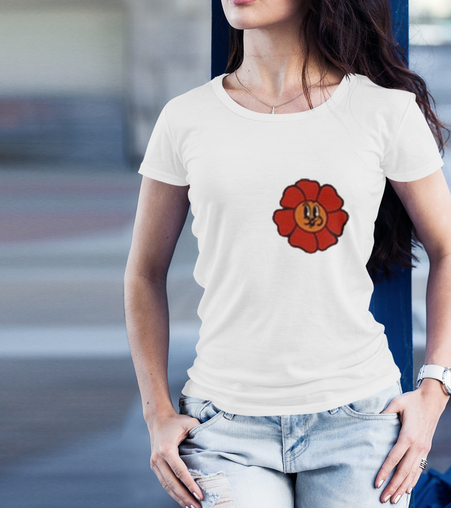 Ludwig Mogul Mogi Red Flower Cartoon Face T-Shirt