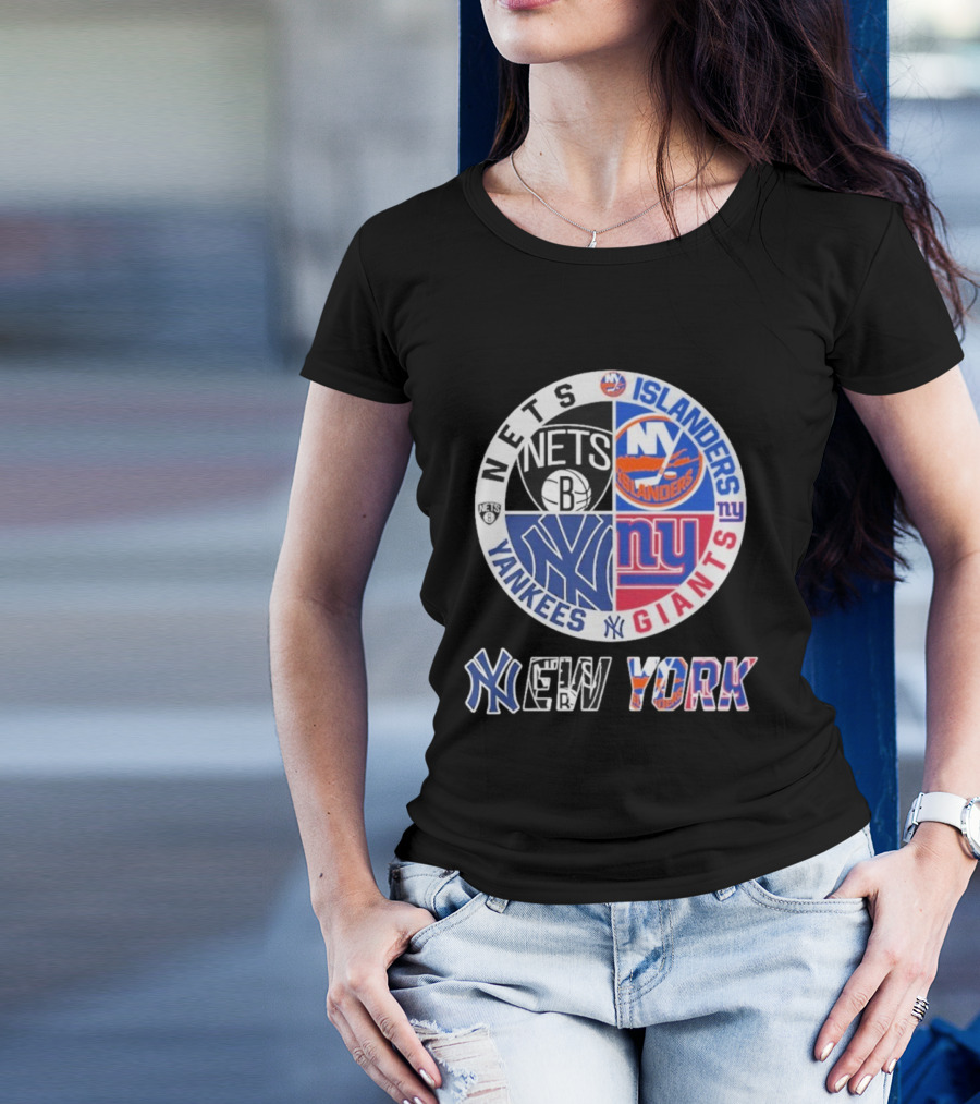 Brooklyn Nets New York Yankees Giants Islanders New York Multisport Team Circle T-Shirt