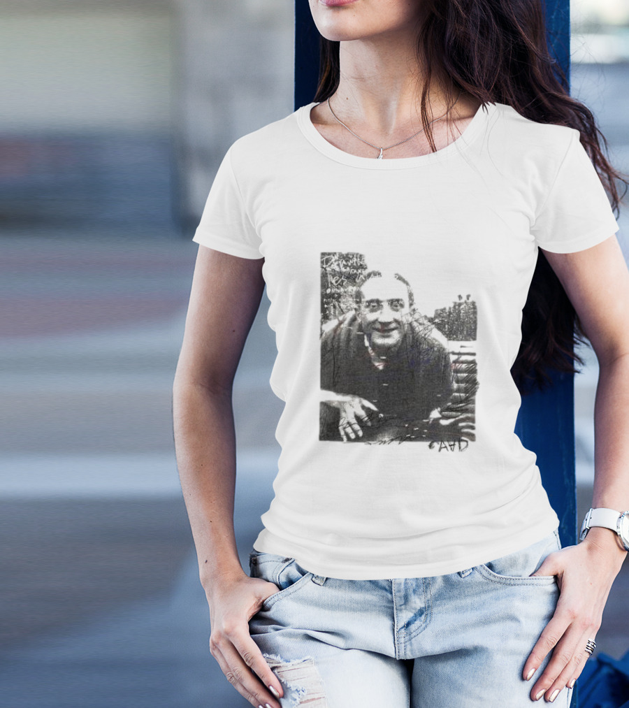 Duchamp Portrait AVID Text Compilation T-Shirt