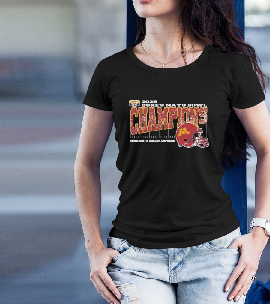 Minnesota Golden Gophers 2025 Duke’s Mayo Bowl Champions Vintage Style Helmet College Football Game T-Shirt