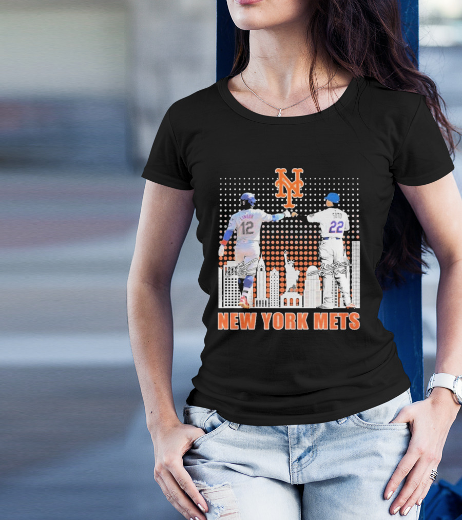 New York Mets Lindor Soto The Man The Myth The Legends 2025 New York City Skyline Statue Of Liberty T-Shirt