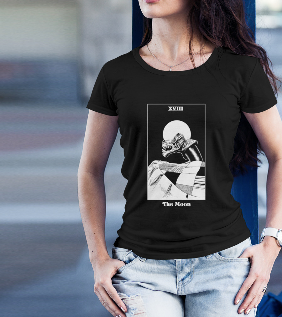 Summerisle Arcana XVIII The Moon Skull Tarot T-Shirt