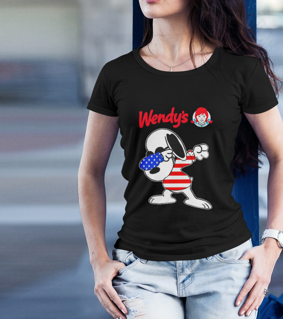 Wendy’s Snoopy Dabbing American Flag Stripes T-Shirt