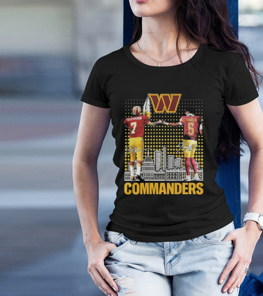 Commanders Theismann Daniels Football Signatures T-Shirt