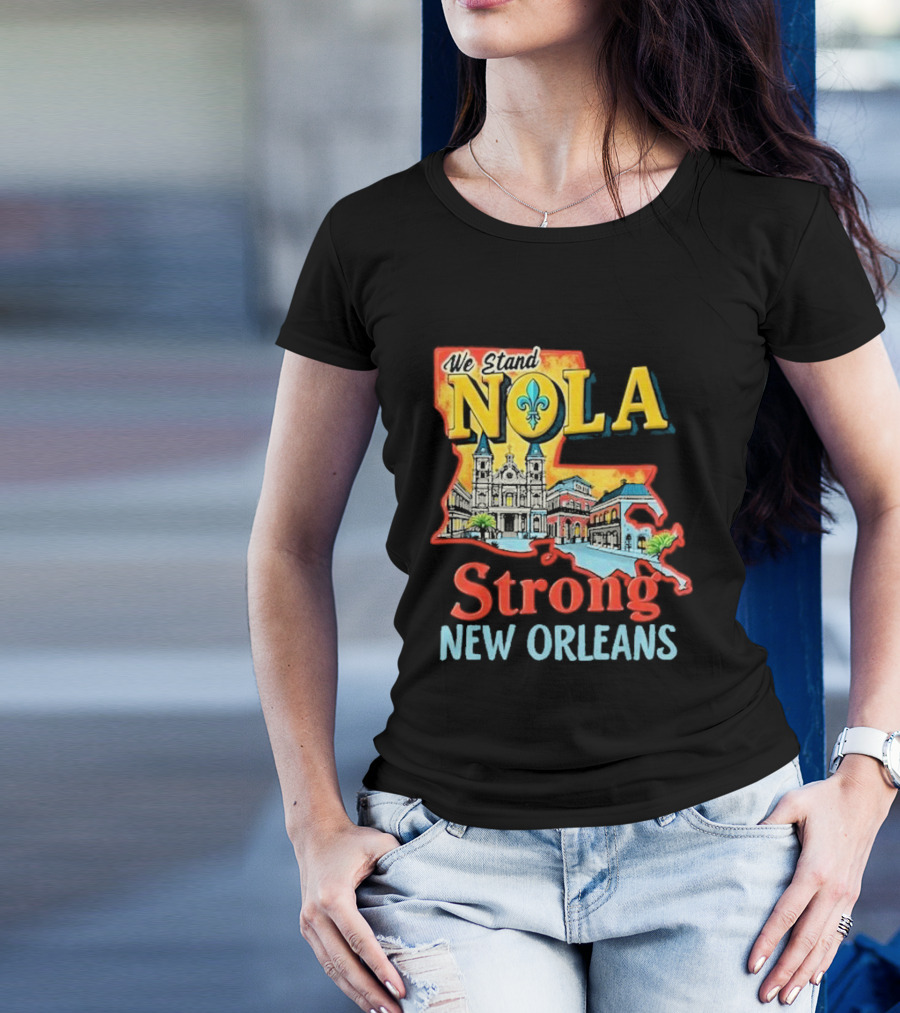 We Stand NOLA Strong New Orleans Fleur-de-lis Map Iconique T-Shirt