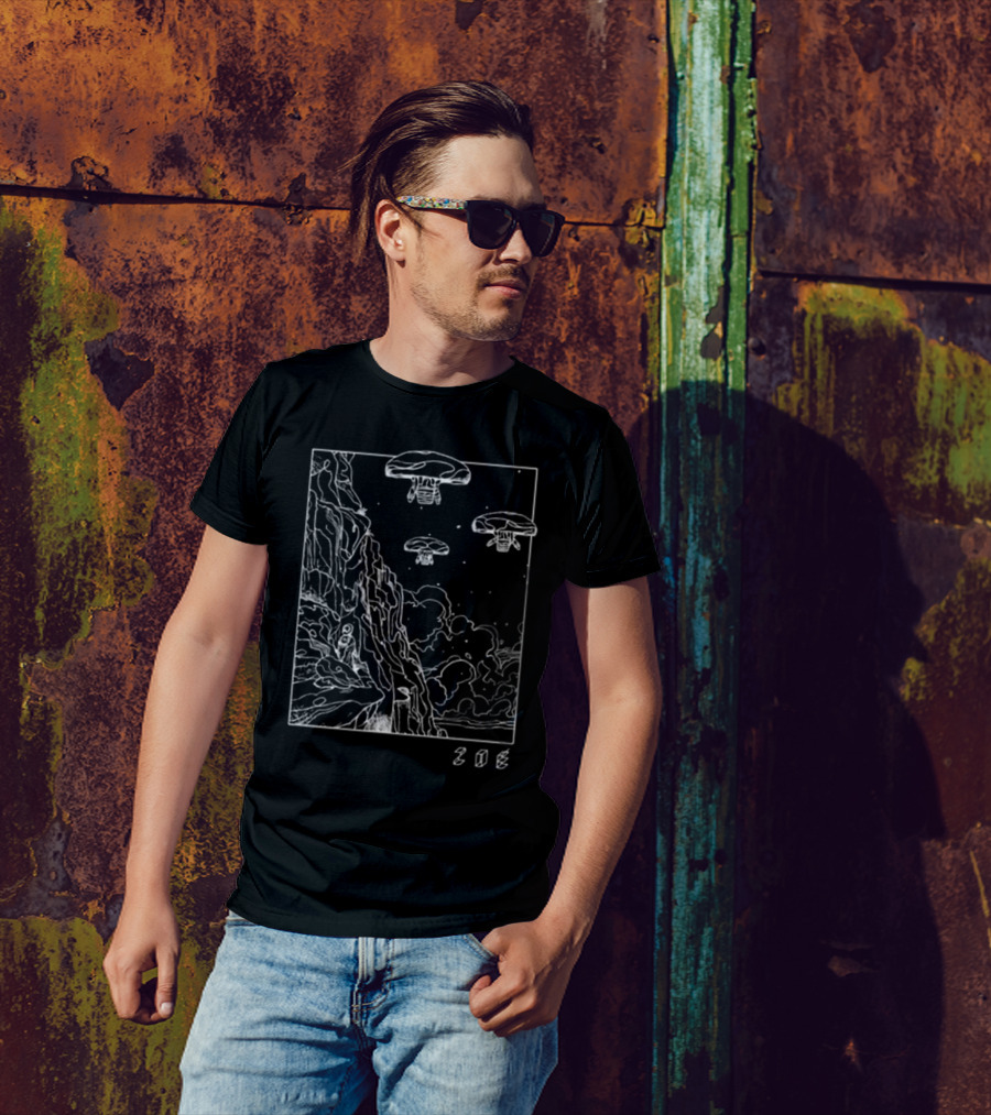 Zoé 2025 Vl B Floating Jellyfish Cliff Scene T-Shirt