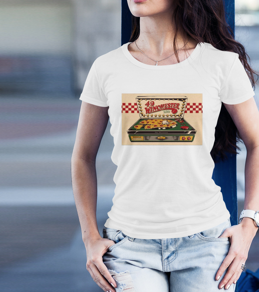 49 Winchester Mar 18 2025 The Bassment Chicago Show Vintage Record Player Sunflower Pizza Art T-Shirt