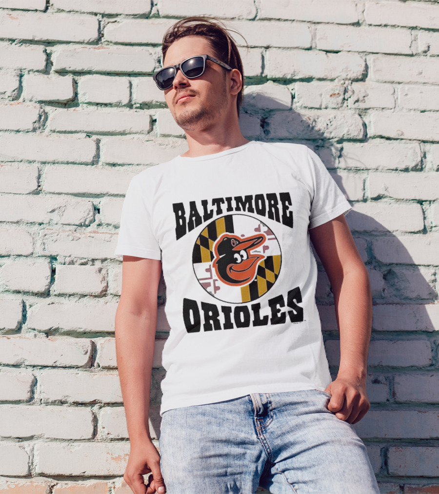 Baltimore Orioles Homage Hyper Local Tri-Blend Bird And Maryland Flag T-Shirt