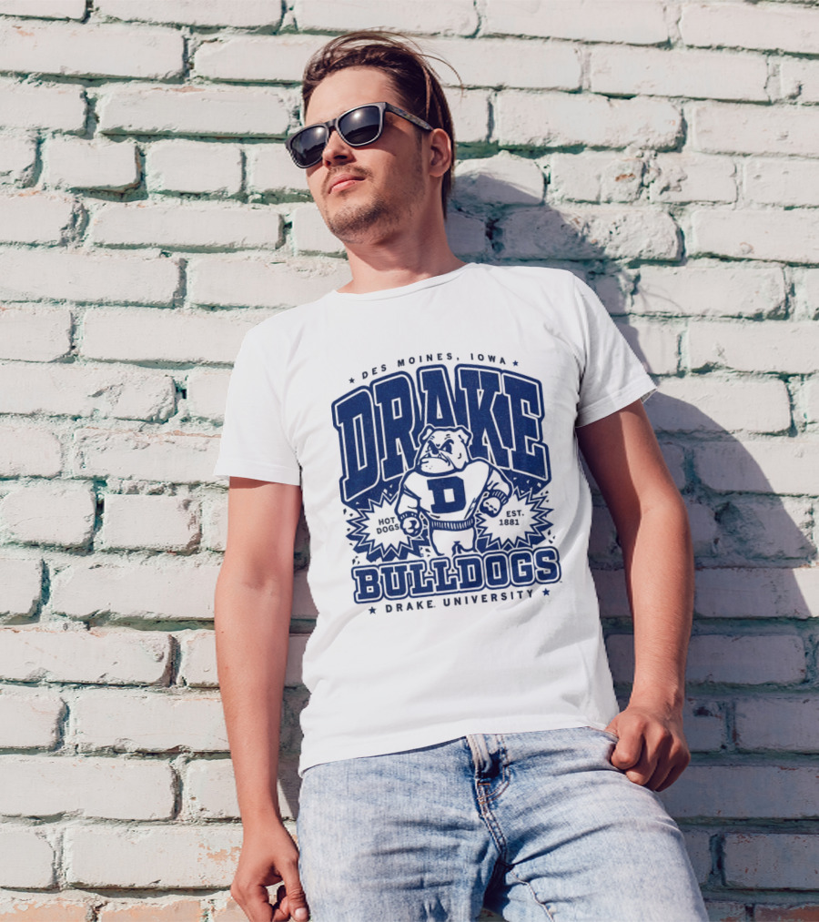 Des Moines Iowa Drake University Bulldogs Mascot Hot Dogs Est 1881 T-Shirt