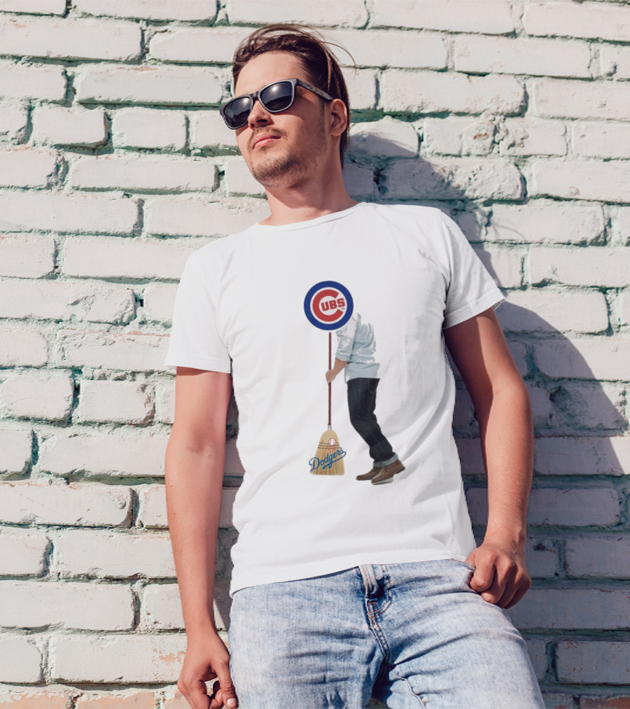 Chicago Cubs Sweeping Los Angeles Dodgers Meme T-Shirt