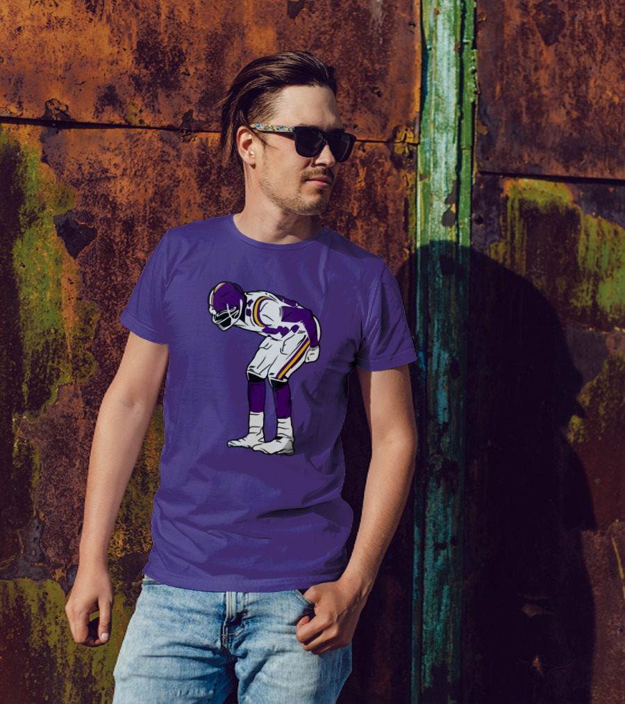 Randy Moss Minnesota Vikings Iconic Mooning T-Shirt