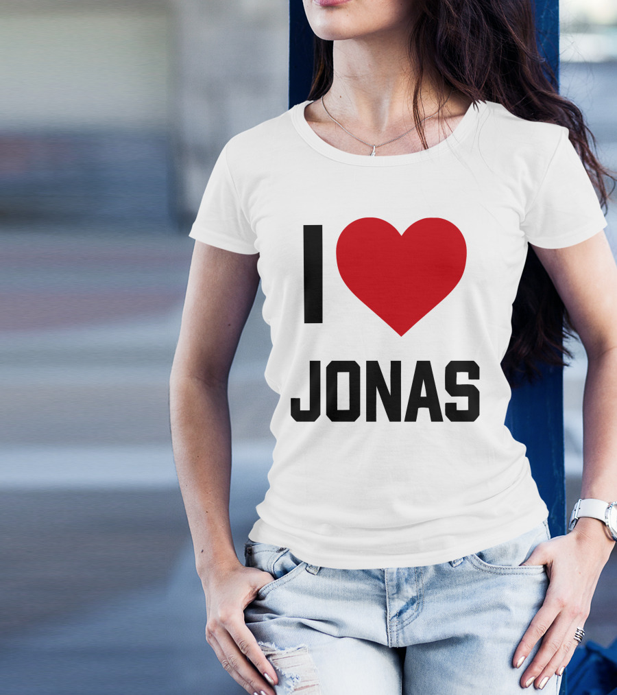 I Love Jonas Brothers Family Roast Show On Netflix T-Shirt